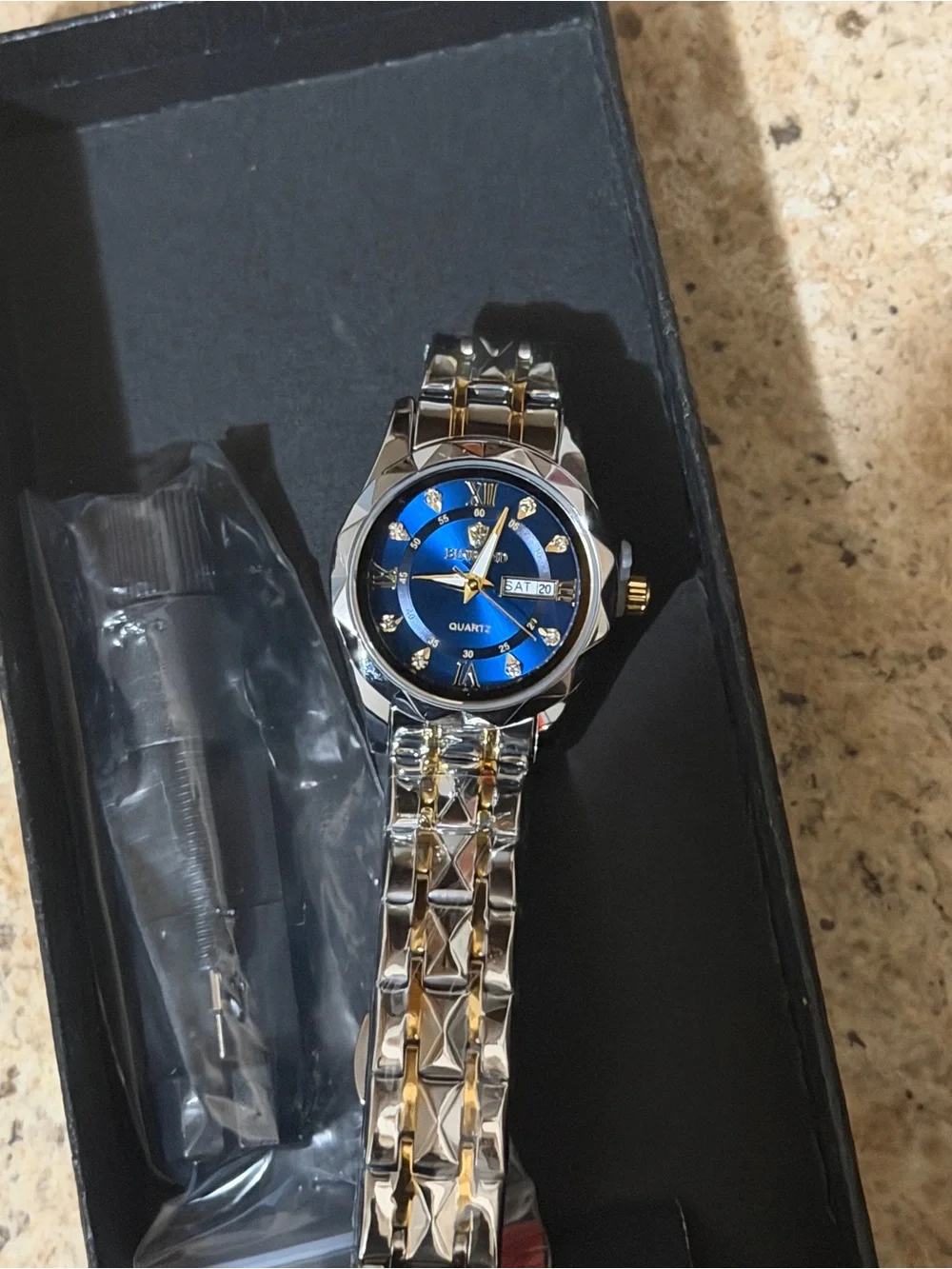 Men's Two-Tone Blue Dial Quartz Watch - Unbranded